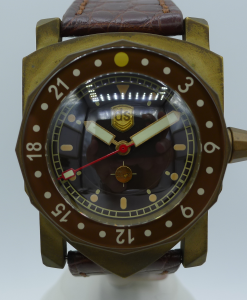 Alternative view of DREAM STAR LOGO BRONZE