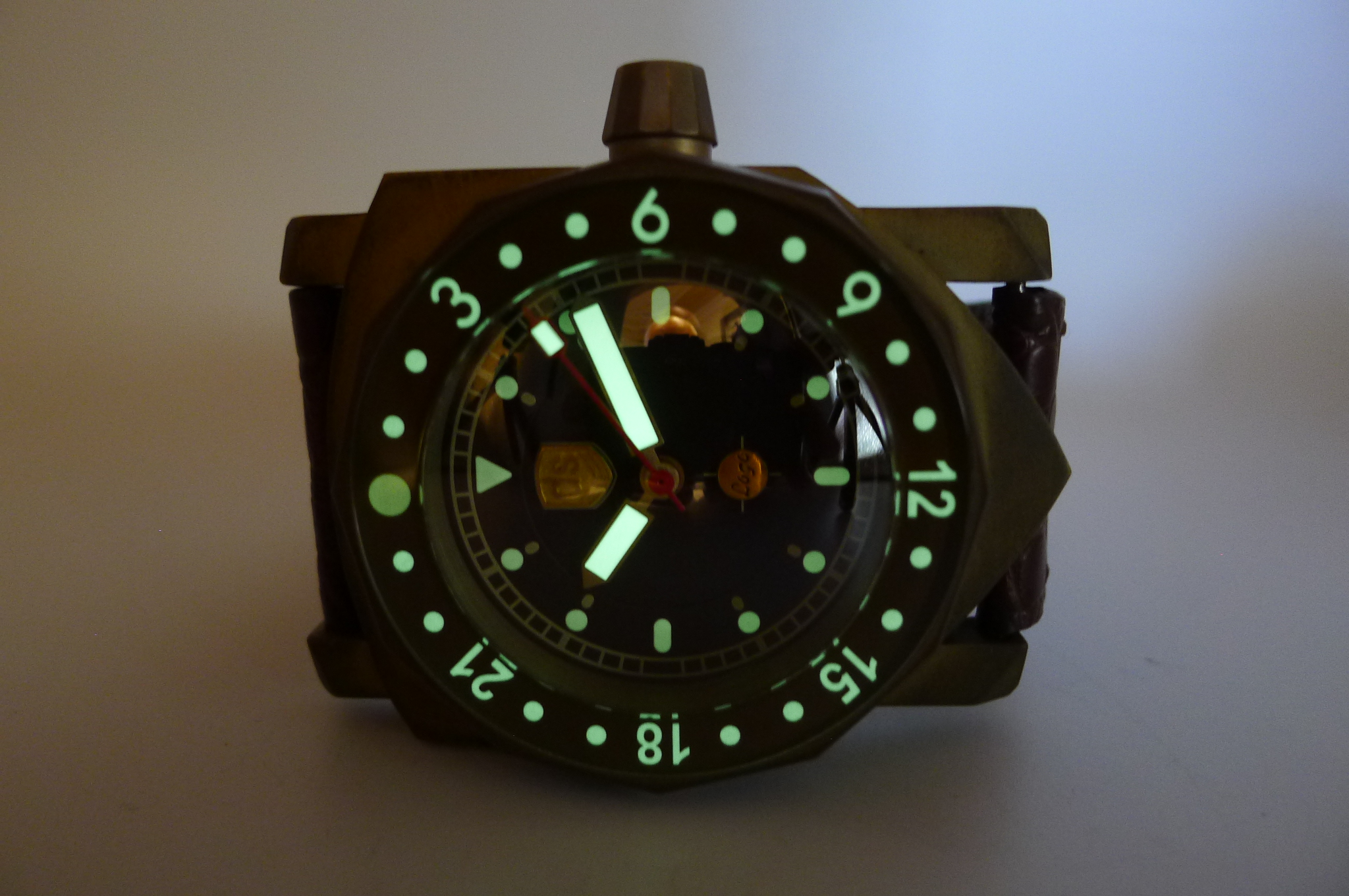 DREAM STAR LOGO BRONZE - Image 9