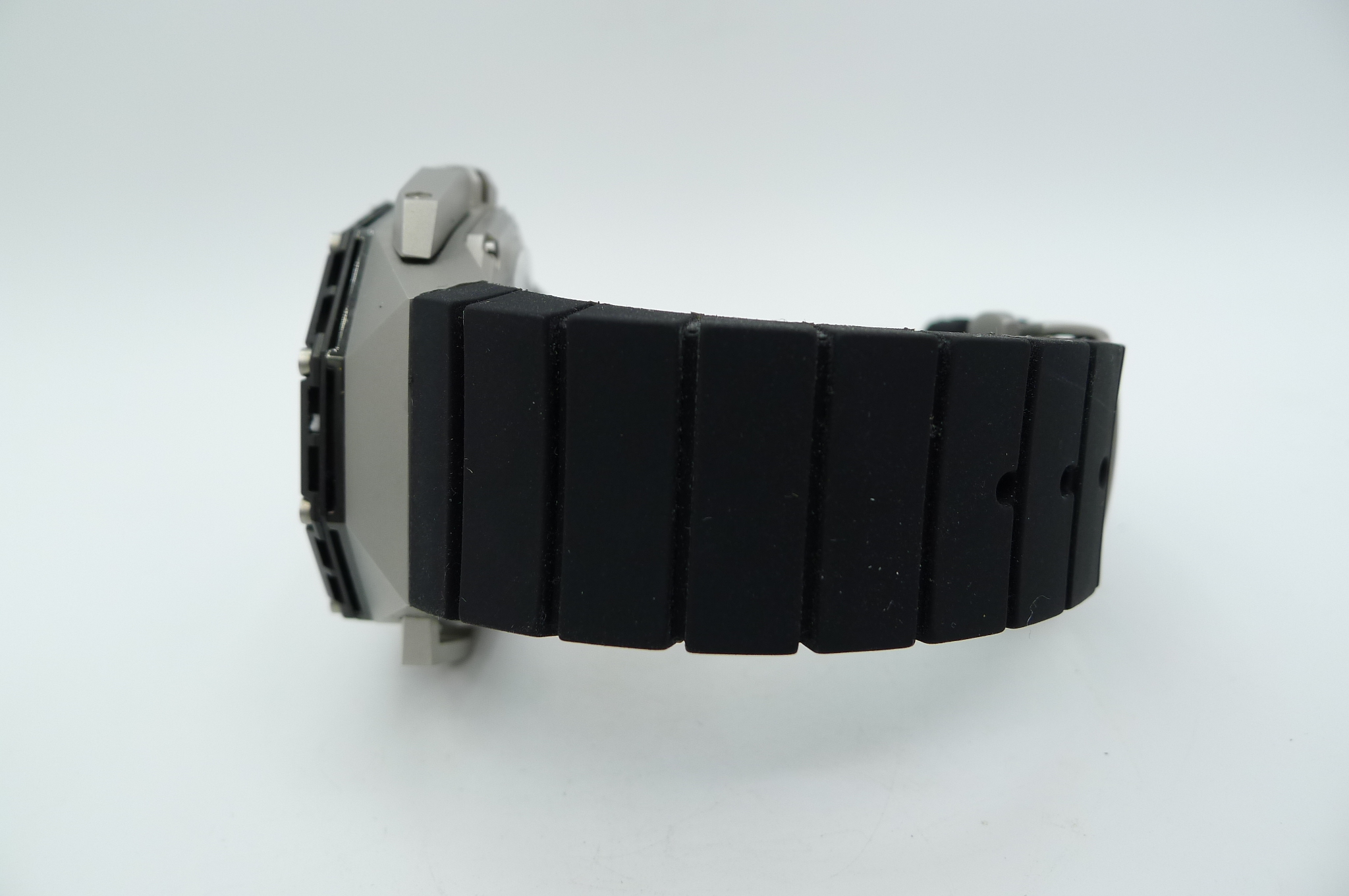 X FRAME VULCAN - Image 7