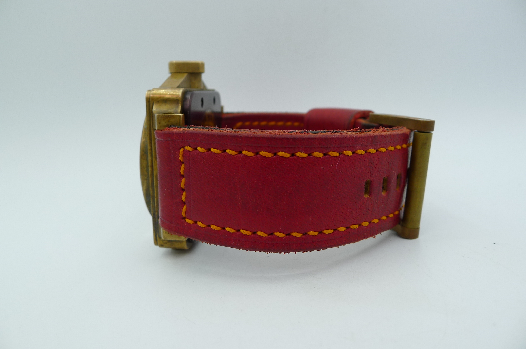 PIOTR THUNDER FISH TANK - Image 7